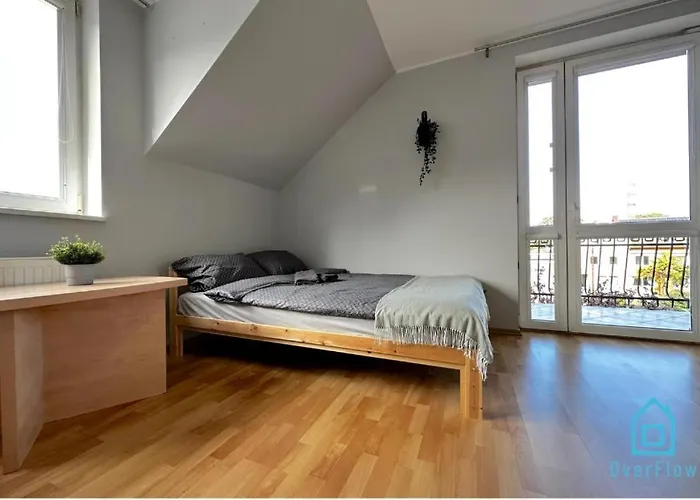 Mickle - Charming Place, 15 Minutes To Old Town & 5 Minutes To Seaside Homestay szállás Gdańsk