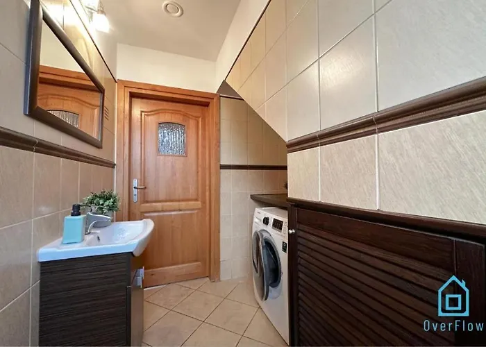 Mickle - Charming Place, 15 Minutes To Old Town & 5 Minutes To Seaside Gdańsk